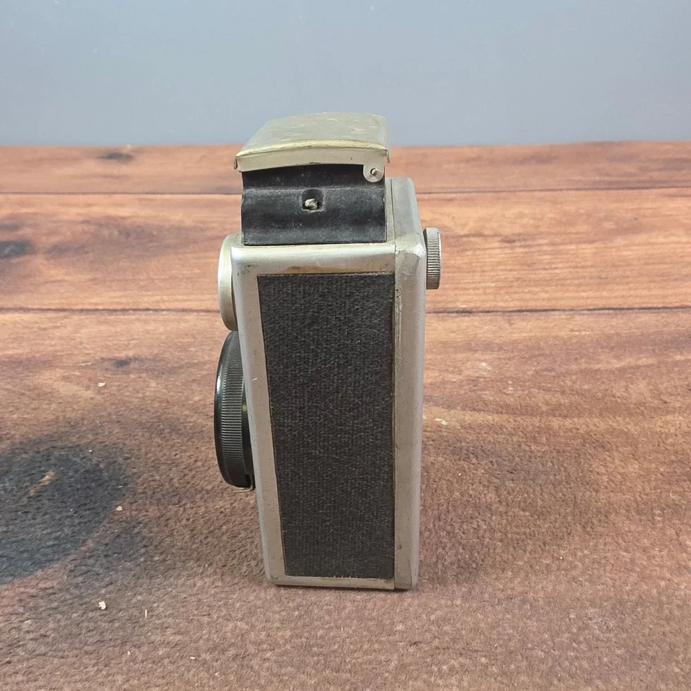 Falcon Flex Box Camera 50mm Graf Lens Black Good Vintage Art Deco TLR Style
